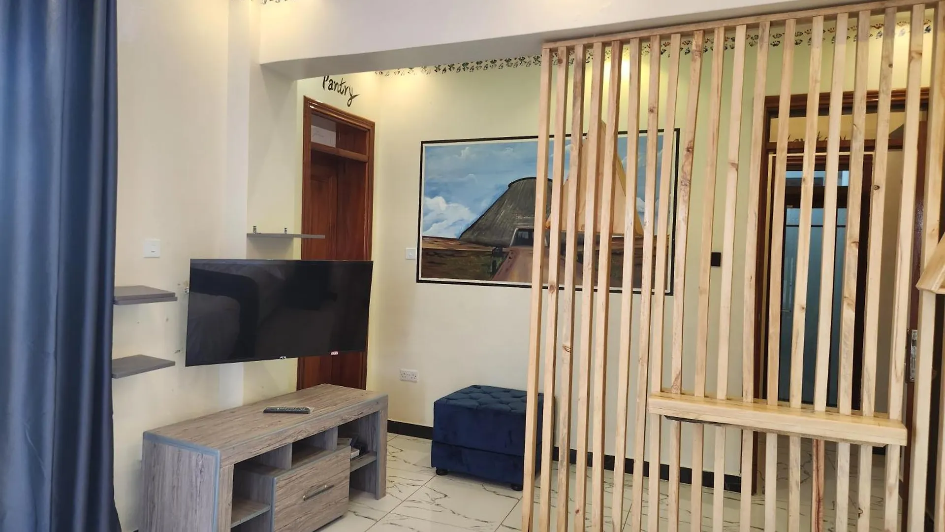Equator Suites Apartment Kampala - Ivory Mall Bunga- Gaba Road 0*,