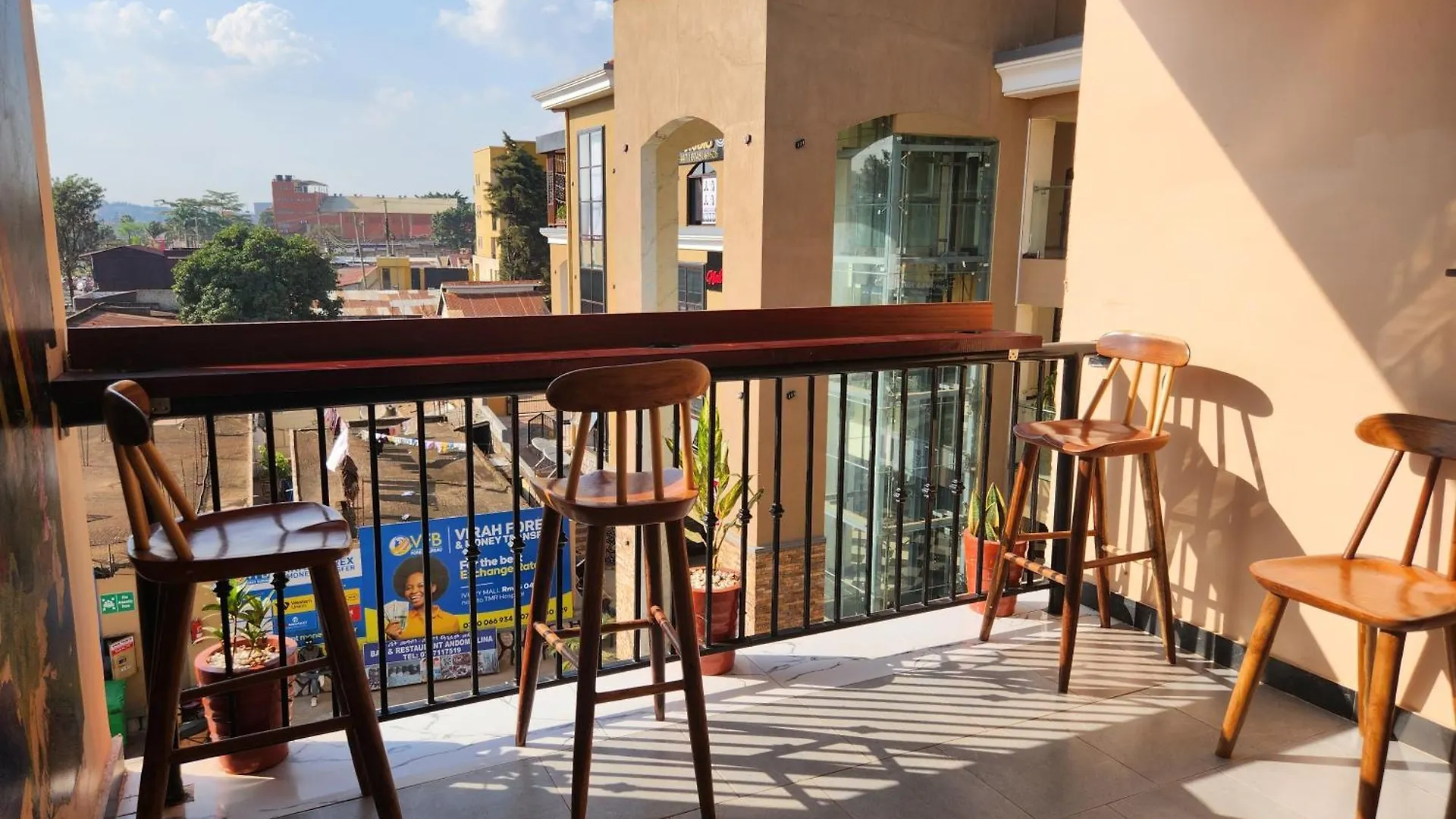 Equator Suites Apartment Kampala - Ivory Mall Bunga- Gaba Road 0*,  אוגנדה